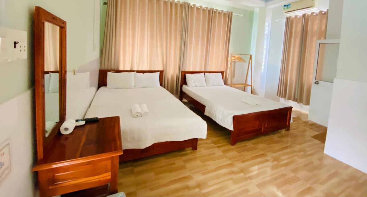 Bed and Breakfast Nha Nghi Y Vy Phú Quốc Exterior foto